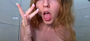 KissMyHips: Jogo de cuspe improvisado