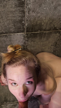 Badrumsex med Alice Klay