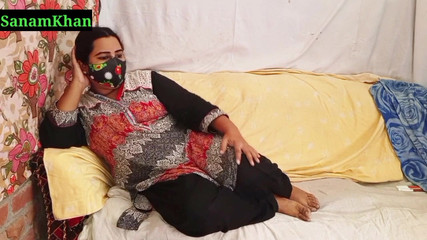 Sanamkhan: Makcik desi Pakistan mazy penuh
