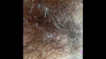 Cuteblonde666: Extremo de cerca de mi coño peludo y mi enorme...