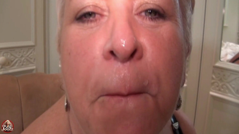Uk Joolz: Pipe Et Facial