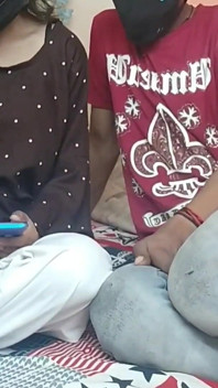 Fată desi studentă Priya dur cu băiatul indian de la sat