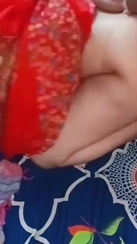 Rakaman dekat seks awek desi India berkongkek keras