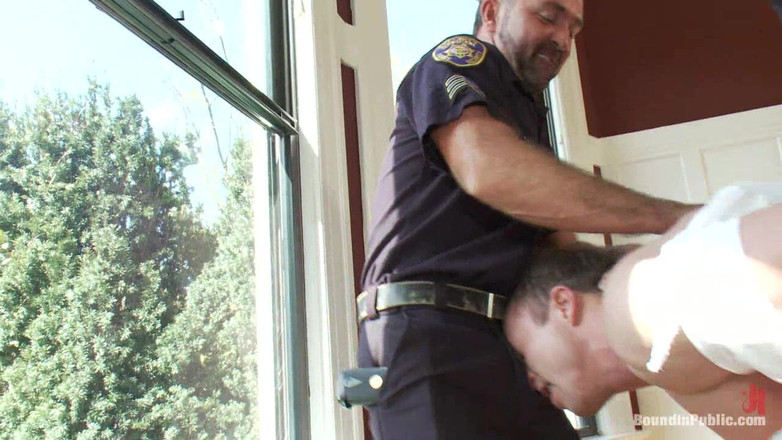 Bound in public: 惩罚 - Ethan Hudson