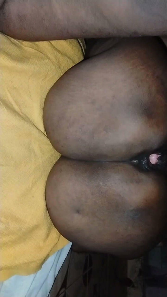 Sripriyasex: Priya s-a întors cu Bang