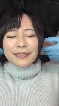 Yuki Makimura - déformation extrême du visage, contrôle du visage et gros plan