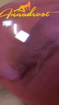 Shaved Pussy Pumped up - That's Just Horny I Can Tell You When the Shaved Pussy Is Inflated Nicely with Negative Pressure