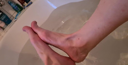 Prettyboi2000x: Hej, kluci! Omlouváme se, že jste neposílali v poslední době, bojovali (a...