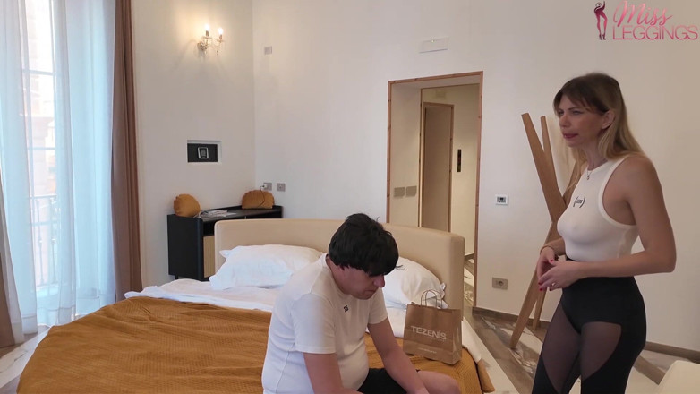 MissLeggings: Sex at Home