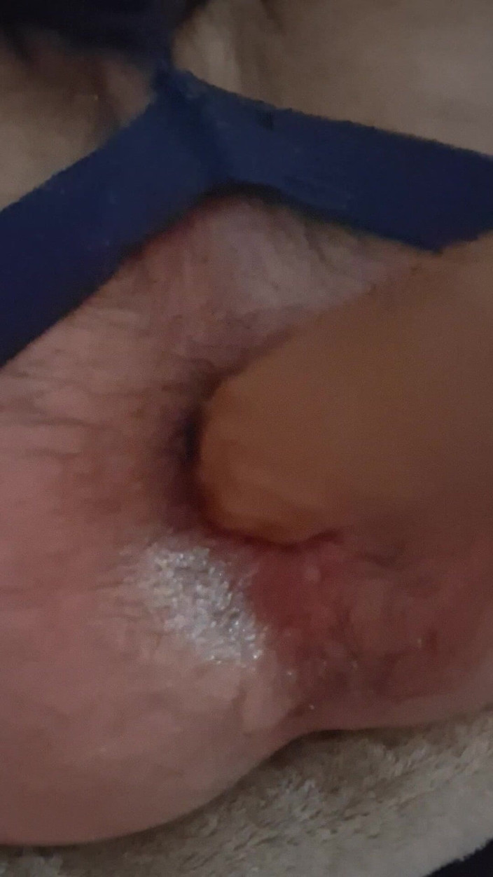 Alex Whitee: 玩弄我的屁股