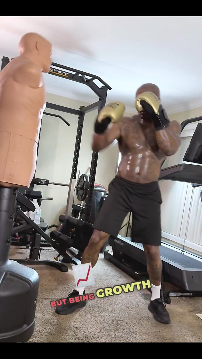 Hallelujah Johnson: McPherson - fitness vital 87