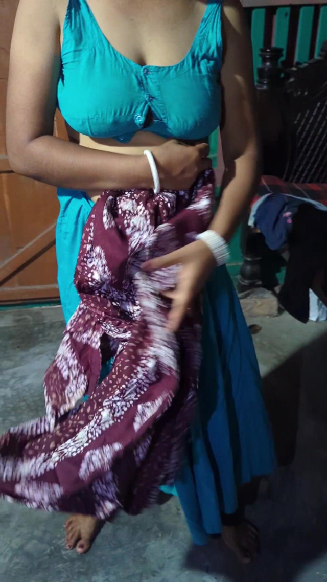 Hot Vahabi Dress Changing (Rani mondal 2) Hot Vahabi Dress Changing (Rani mondal 2)