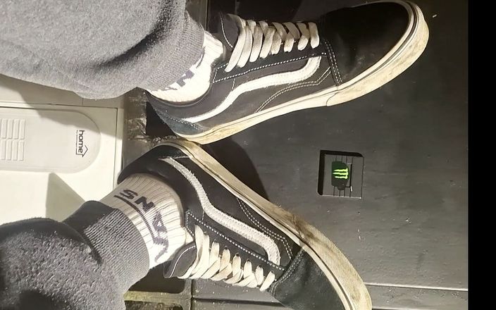 Vans play: 康普。我和我玩的vans鞋