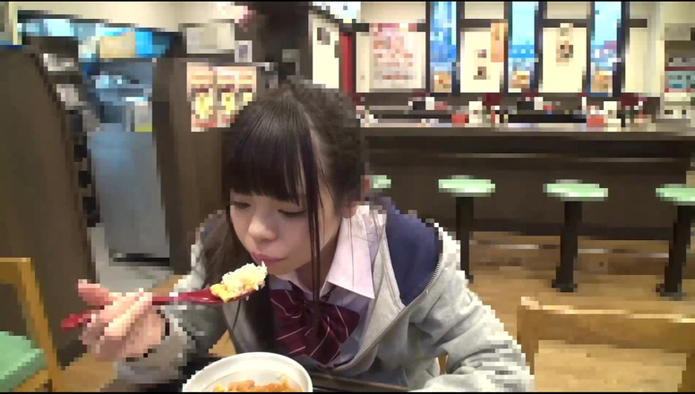 Strix: 145 cm, 34 kg, pohárová prsa, super hladká kundička, pojďme nakupovat! 18...