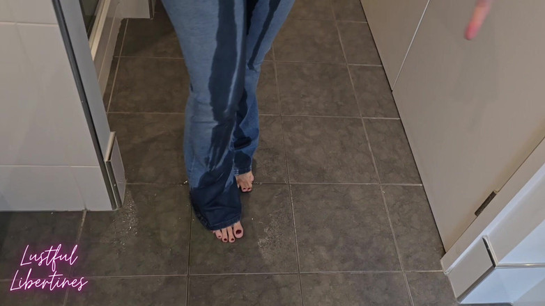 Lustful Libertines: Jeans De Cuñada Mojando Después De Su Desesperación