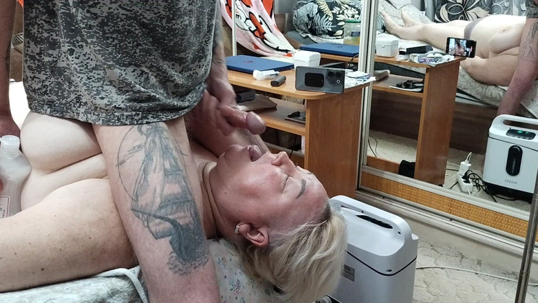 Zona901: Saya melancap batang saya untuk memberi makan air mani panas...