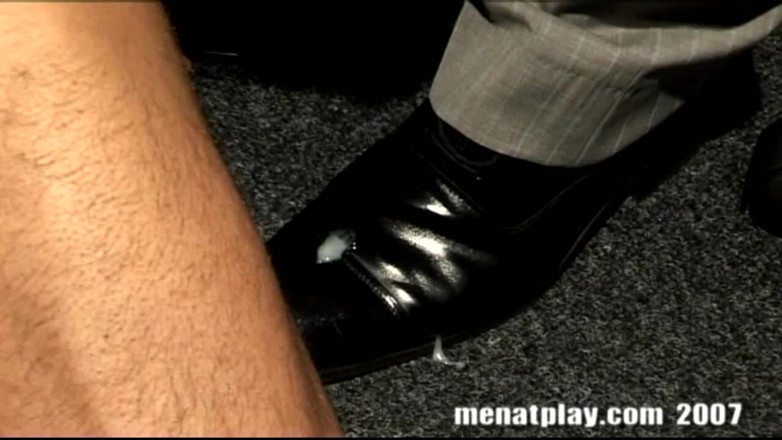 MenAtPlay: Файлы зала заседаний 1