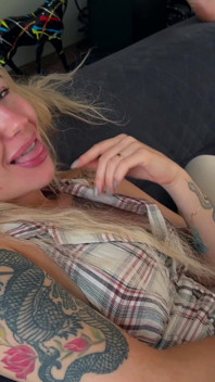 Dietro le quinte! Doppio duro della piccola pornostar asiatica Kwini Kim!