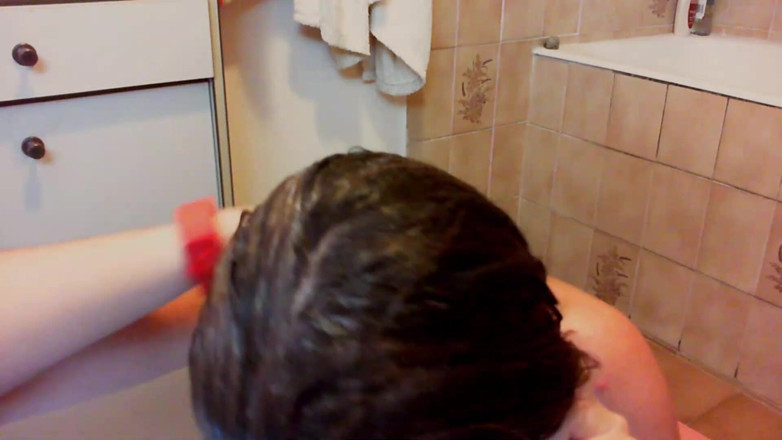 Nicoletta Embassi: Cabelo sujo, lavagem sexy