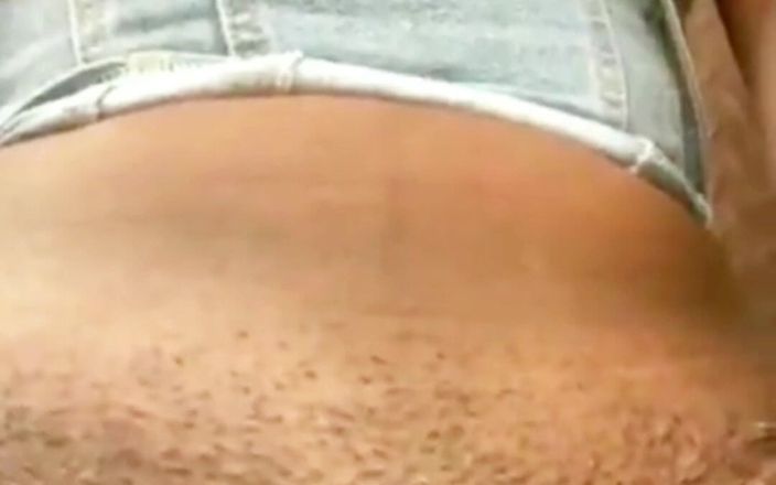 Barqueen: Aku pengen banget pantatku dientot kontol besar