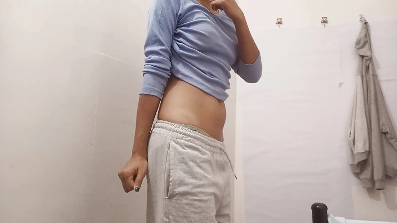 desigirl93: Cute Petite Indian Girl
