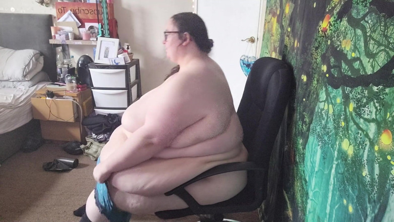 SSBBWLadyBrads: Sbbw Grwm zkoušení oblečení po sprše, část 1