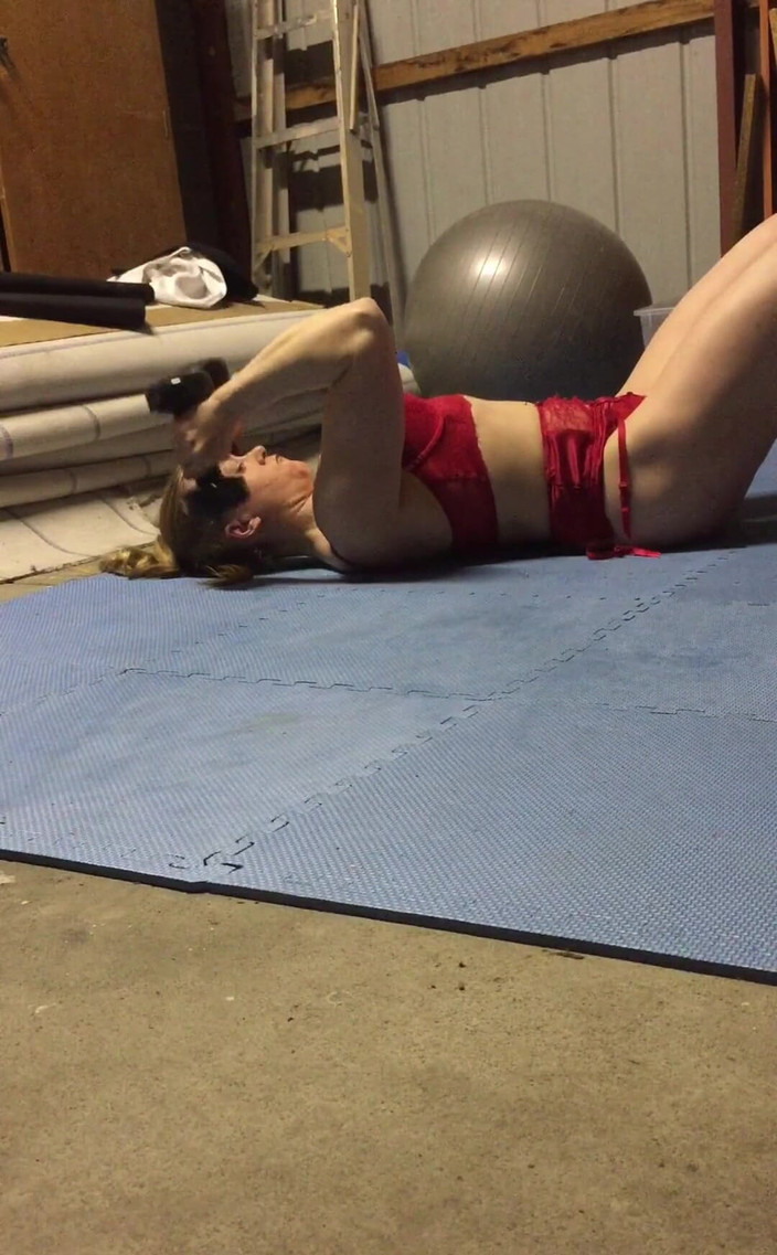 Michellexm: Training van vandaag Chest Fly en Triceps