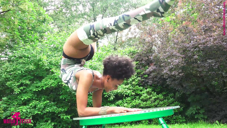 Gymnastic: Acrobatiek buitenshuis