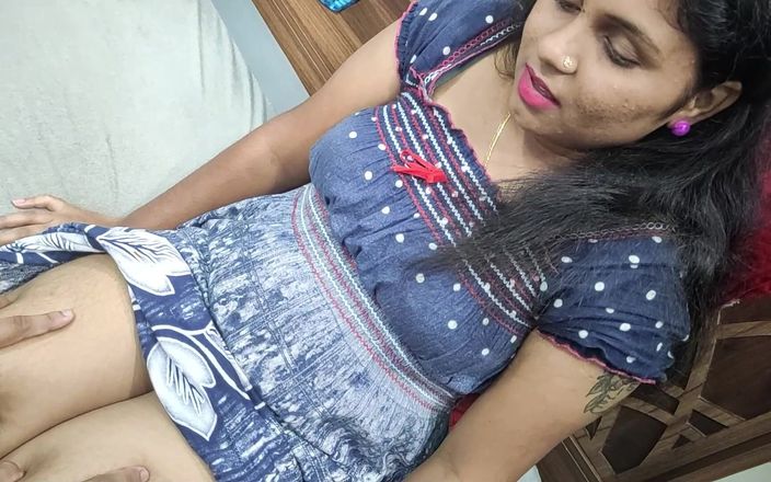 Vaigavarun Feet romance: Massaggio ai piedi a nighty