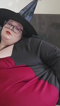 Multi Orgasm Gothic Witch Video