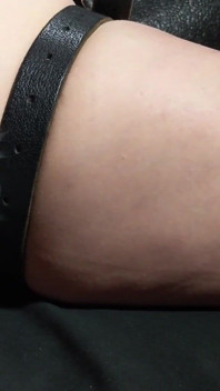 Nadia White Hooked on Pussy Tickling