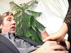 SinWorld - Just the best in porn: Einsatz ve 3 Loechernu. Vložte do 3 děr