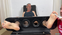 Ticklish Chubs: Tati matur Brian gâdilat!