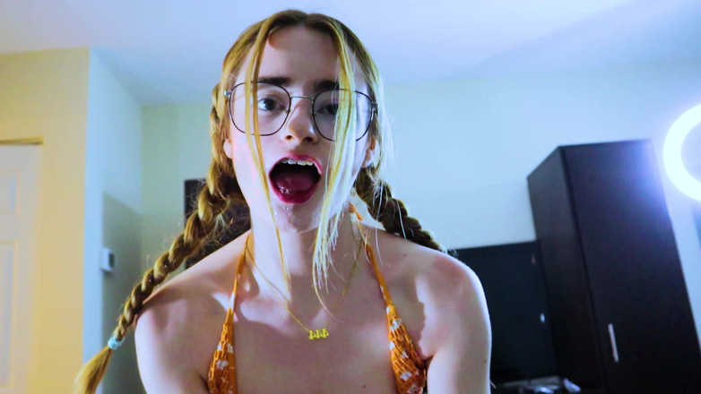 Smash Thots Films: 私はホテルの部屋でオタク大学ふしだらな女リース・ロビンスをスマッシュします