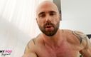 My POV Boyfriend: Татуированная мускулистая муж Дэнни Steele трахает пальцами и трахает тебя в видео от первого лица - виртуальный секс Fpov