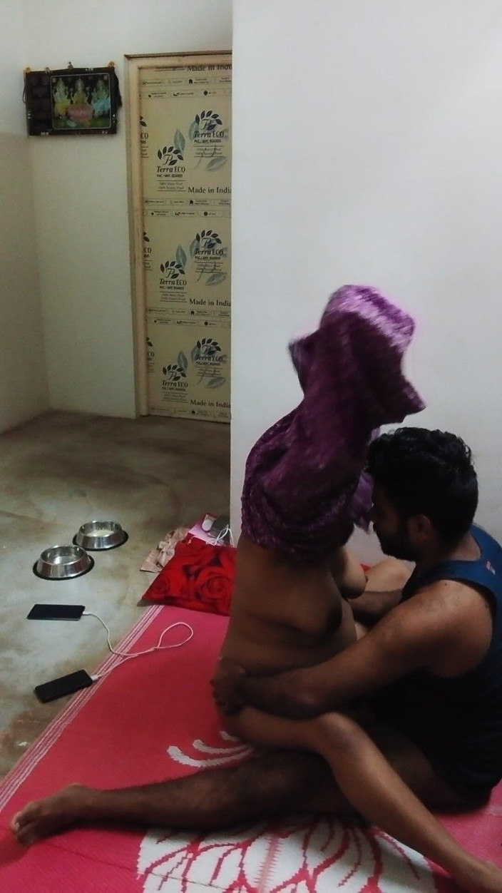 Mg3947731: Marito moglie deshi sesso