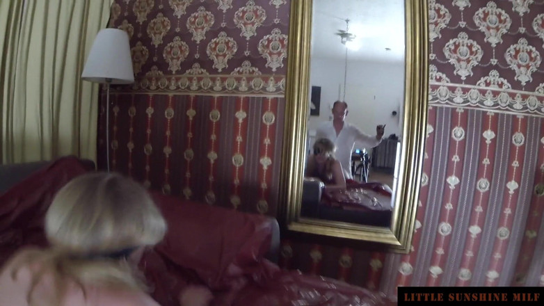 Little Sunshine MILF: 50 minute. Compilație cu orgasm feminin a milf-ului Little Sunshine