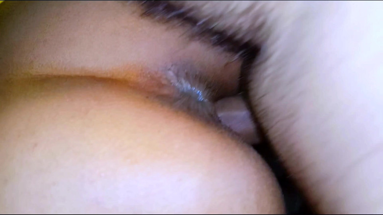 Rakul008: Молодая подруга застенчива с симпатичным бойфрендом