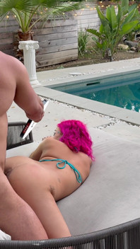 POV dans la coulisse avec la sexy Nali Marie