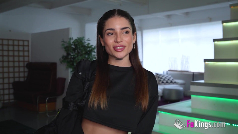 FAKings: Kvinna Utan Jobb Filmar Porr Av Nödvändighet. Rubi Cosmo Och...