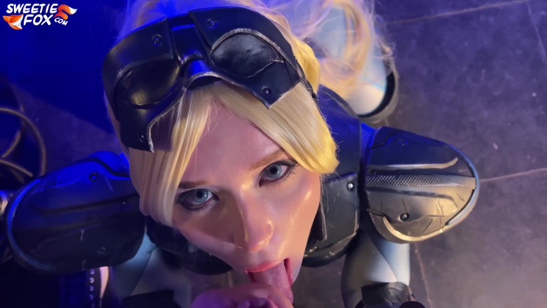 Sweetie Fox: Horny Nova from Starcraft sucks cock and swallows cum