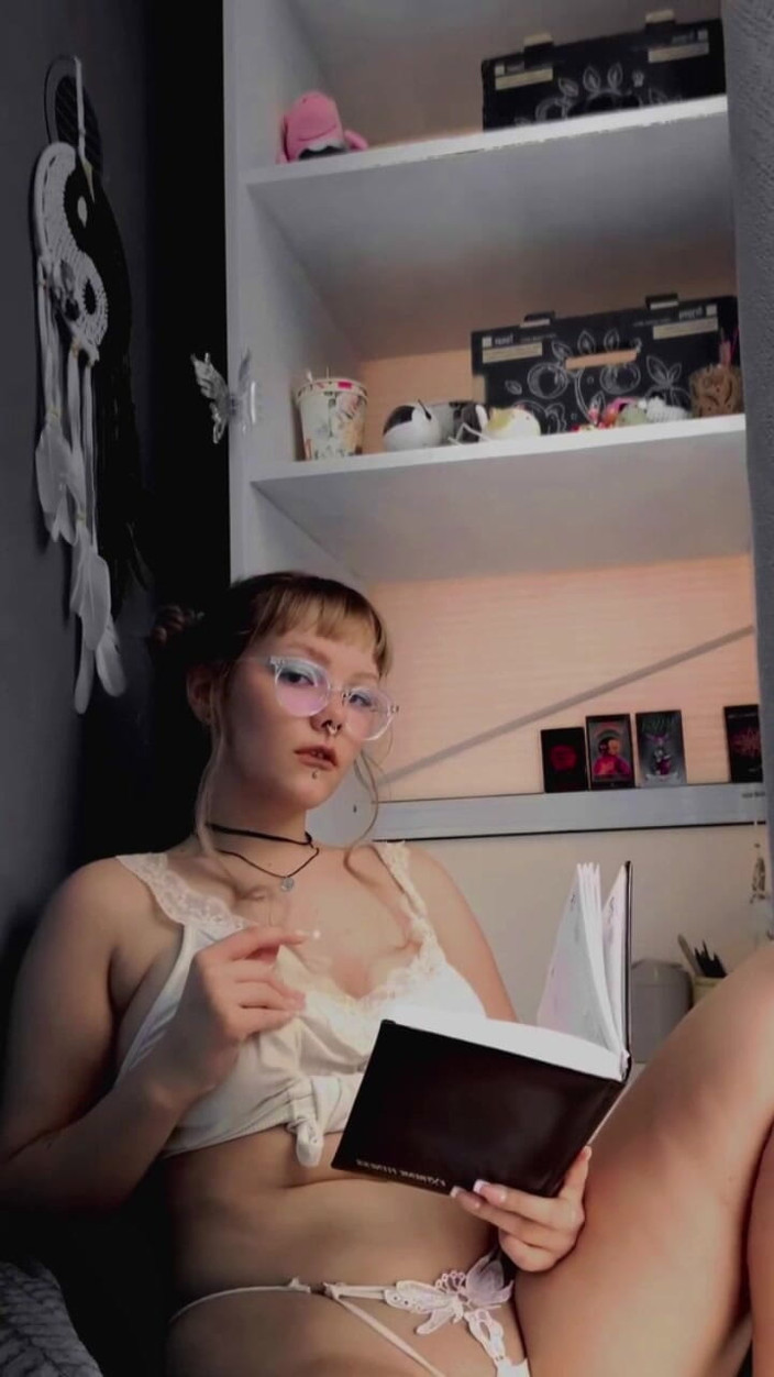 Body_lyric: Awkward Masturbation of a Student on the Balcony