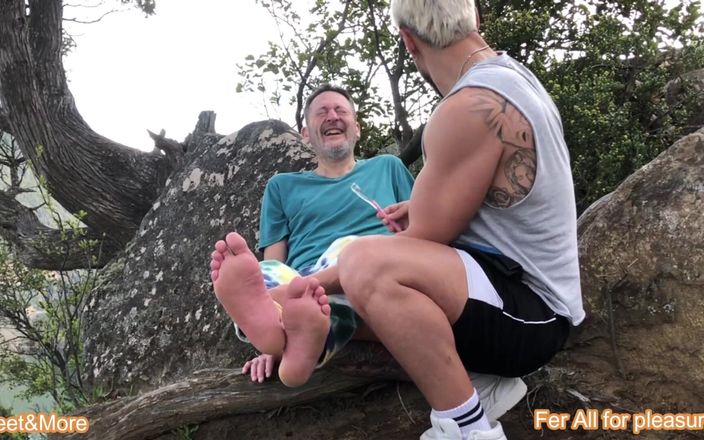 Fer All for pleasure: ランナーは山でくすぐりますが、彼は復讐します