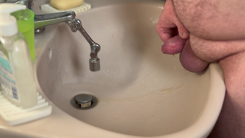 Maximark1000: Pinkling itu menyenangkan