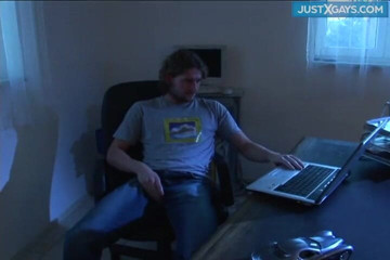 Just X Gays fick dates: Computadora nerd primera vez anal con dansk man