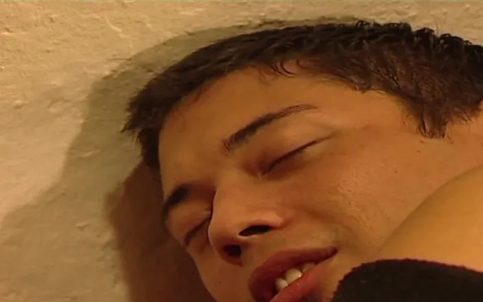 Latino Boys Studio: Matt York + Dominik Dillon Are Busy with Each Others Backstage...