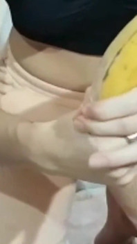 Virální video Tikktokk Martiiaciar Lízání banánu