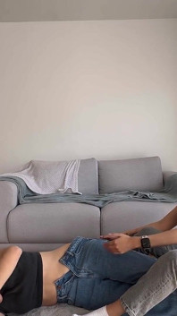 Adoro schiacciare i piedi del mio amante
