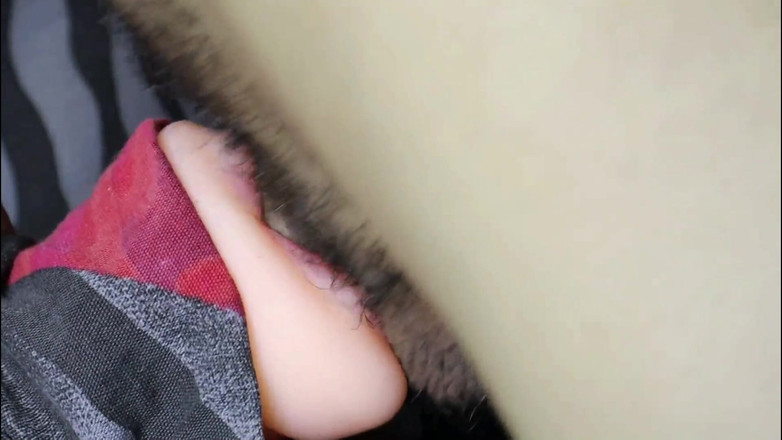 SEXY_GUYBEST: Hassas ve ıslak bir ağzın derinliklerine boşalmayı ve cinsel olarak inlemeyi...