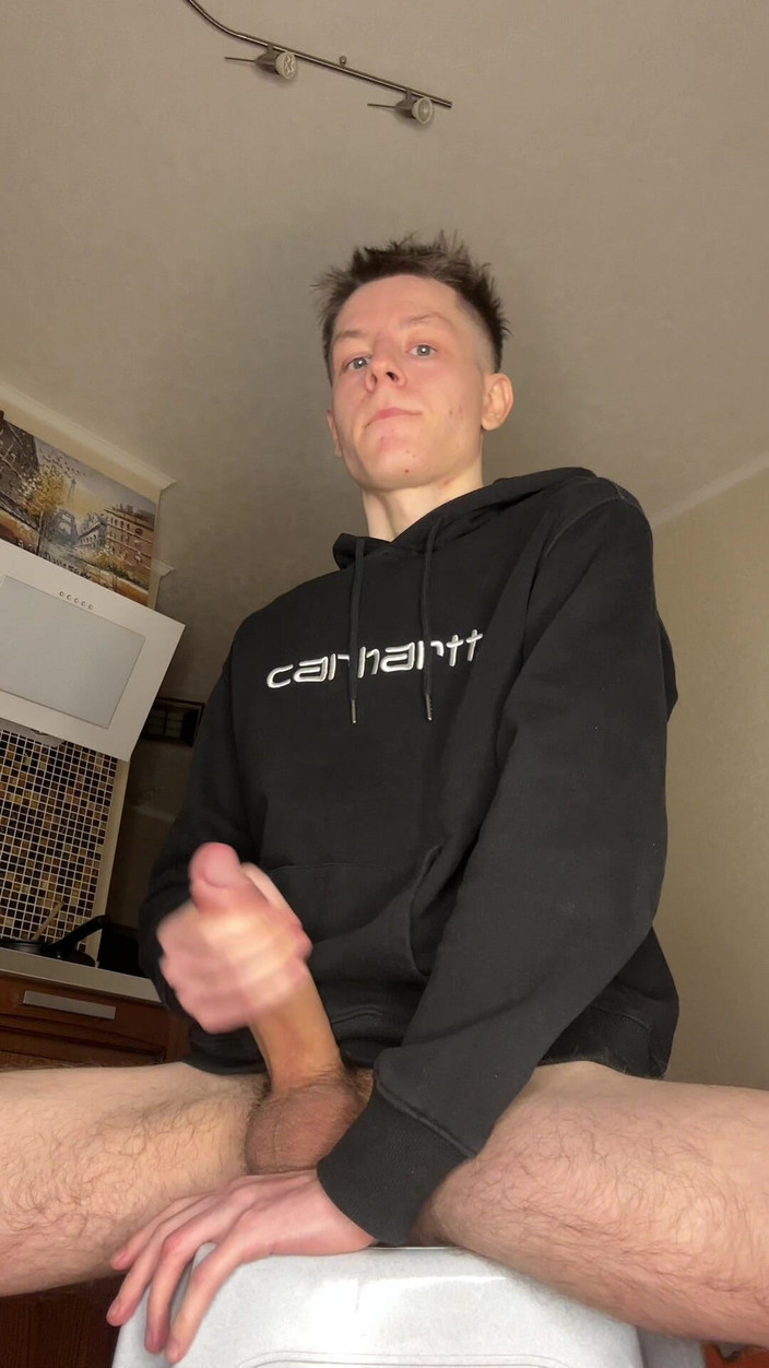 Morflot24: Màn xuất tinh của chàng trai trẻ nóng bỏng